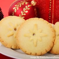 Mince Pie Watch: Christmas Favourite Spotted Online