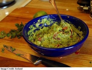 Christmas Dip Recipe:  Quick & Freakin Easy Guac (Guacamole)
