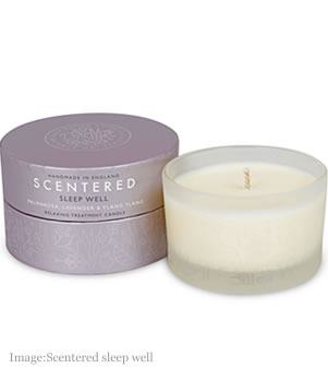 Scentered sleep well therapeutic The Patchouli, Cedarwood and Clove candle