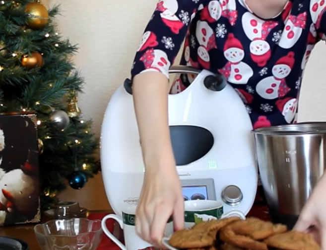 Image of hot chocolate and cookies finished