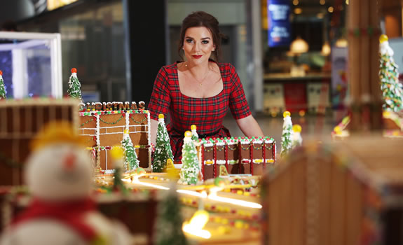 GBBO’s Candice Brown unveils 50kg gingerbread model of Heathrow Airport