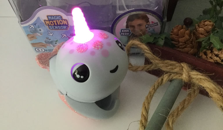 Image of Fingerlingz Narhwal Nori light up