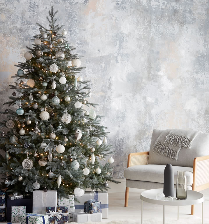 John Lewis & Partners Snowscape
