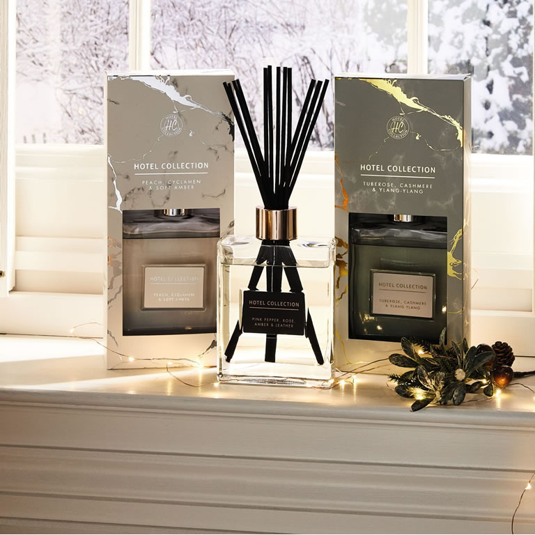 Extra-Large Reed Diffuser (400ml, £9.99) 