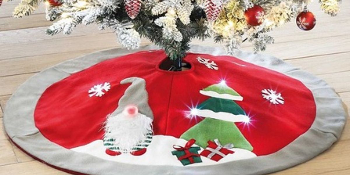 Studio.co.uk LED Gonk Christmas Tree Skirt