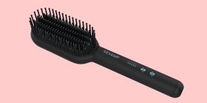 Christmas Gift Review 2020: Revamp Progloss Deepform Brush