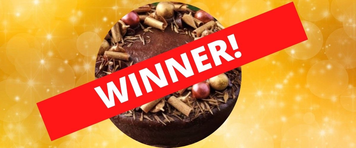 Christmas Taste test Centrpiece Winner 2021 - Co-Op Irresistible Belgian Chocolate Orange Wreath Cake