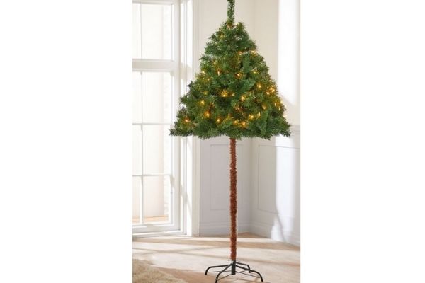 Studio Parasole Christmas Tree - with lights on