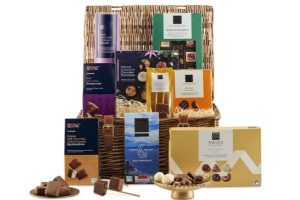 Aldi Christmas Hamper 2021 - The Chocolate Celebration Hamper - £29.99
