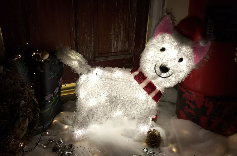 Lights4Fun Westie Outdoor Figure up close