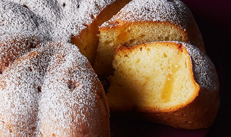 Waitrose Christmas Food 2023 - Cinnamon Bunettone