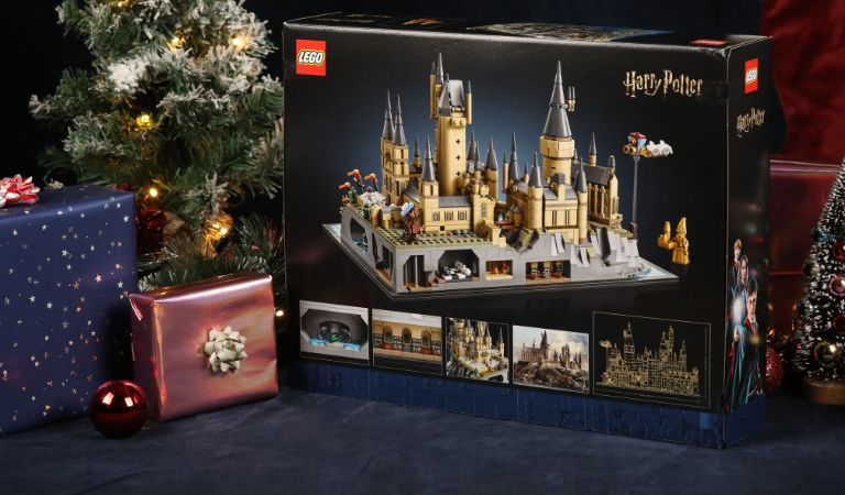 LEGO Harry Potter Hogwarts Castle & Grounds