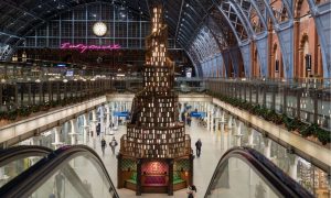 St.Pancras International Unveils Christmas Tree for 2023