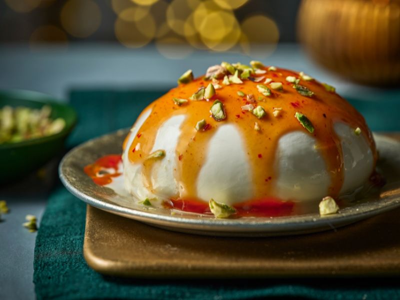Tesco Christmas 2025 Food and Drink - Tesco Finest Burrata with a Hot Maple Glaze & Pistachios
