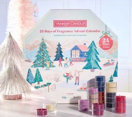 Alternative Advent Calendars 2026 - Yankee Candle Wreath Advent Calendar 2026