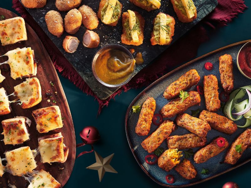 Asda Christmas Food and Drink 2025 - Onion Bahji Dippers with Masala Ketchup
