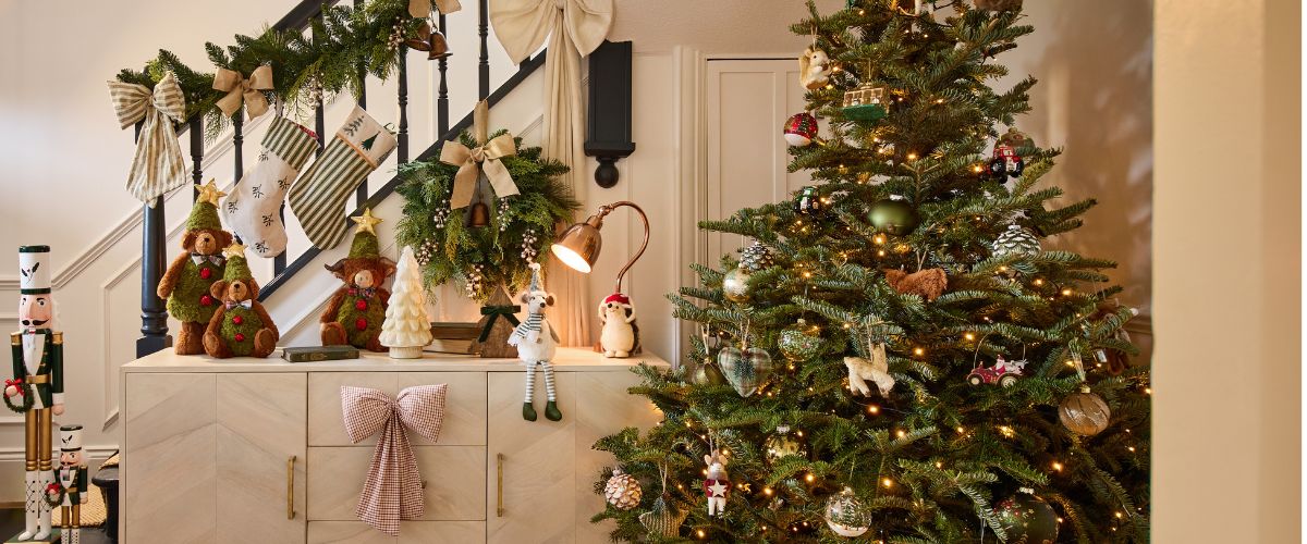 Dobbies Christmas 2026 - A Country Christmas