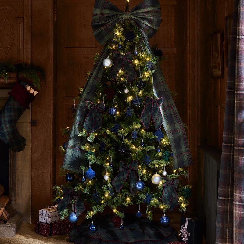 Next Christmas 2026: The Ultimate Guide to Decorations, Homeware, Trees & Gifts
